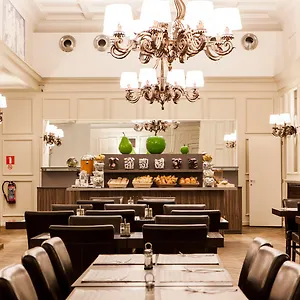 Des Colonies Hotel