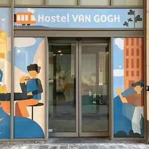 Gogh Hostal